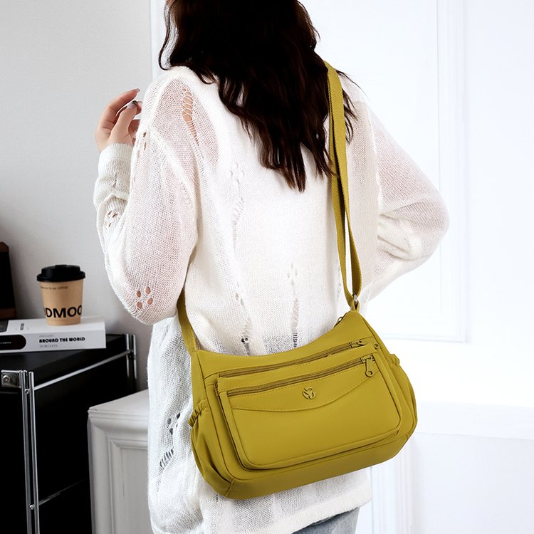 NO:牧澜狐&8304Women's Handbags Suppliers in China OEM Manufacturers Minimalist Women's Clutch Manufacturers