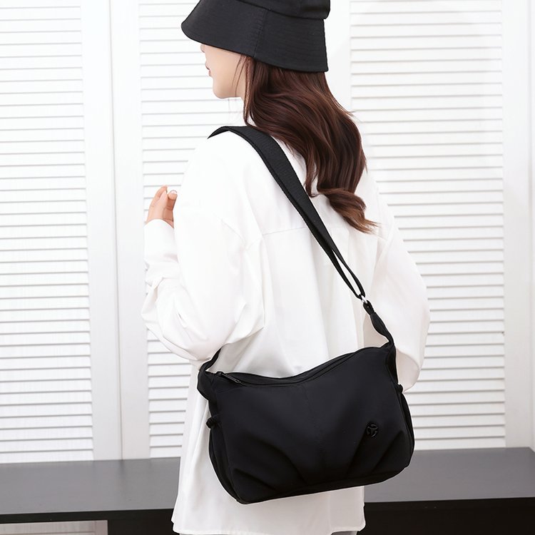 NO:牧澜狐&215Women's Handbags Suppliers in China OEM Manufacturers Minimalist Women's Clutch Manufacturers