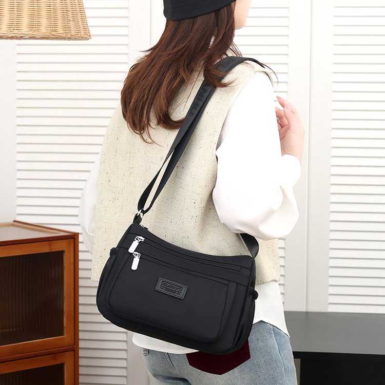 NO:牧澜狐&106Women's Handbags Suppliers in China OEM Manufacturers Minimalist Women's Clutch Manufacturers