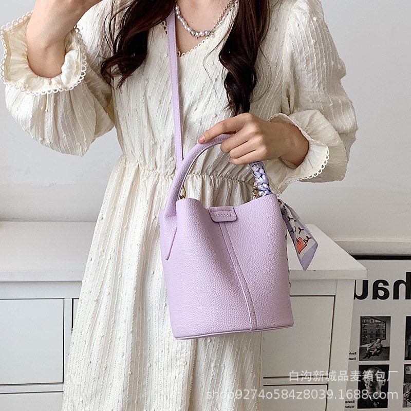 跨境时尚手提包纯色2025新款法式小清新单肩斜挎包洋气爆款水桶包